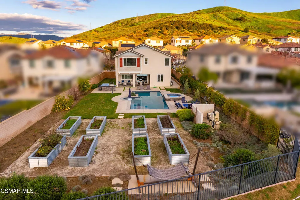 153 Sequoia Avenue, Simi Valley, California 93065 home-pic-74