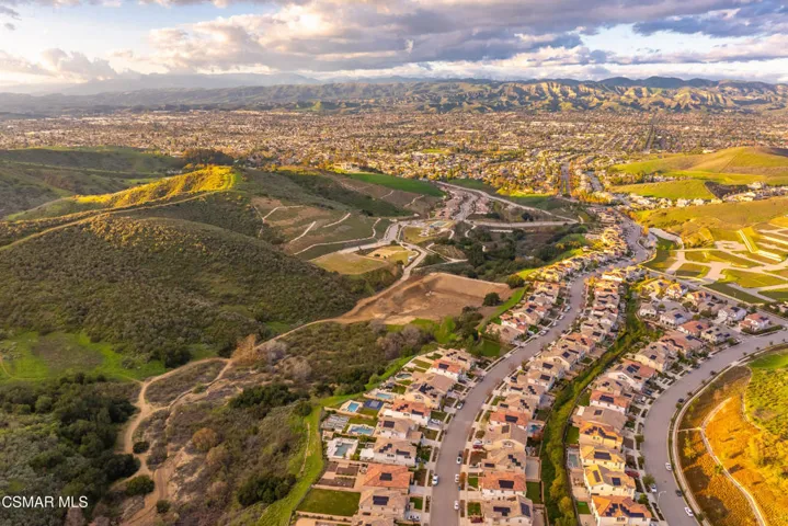 153 Sequoia Ave Simi Valley-91