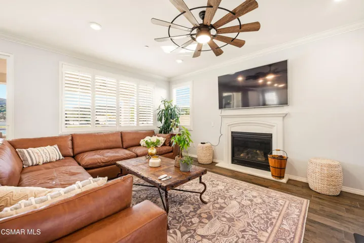 153 Sequoia Ave Simi Valley-10