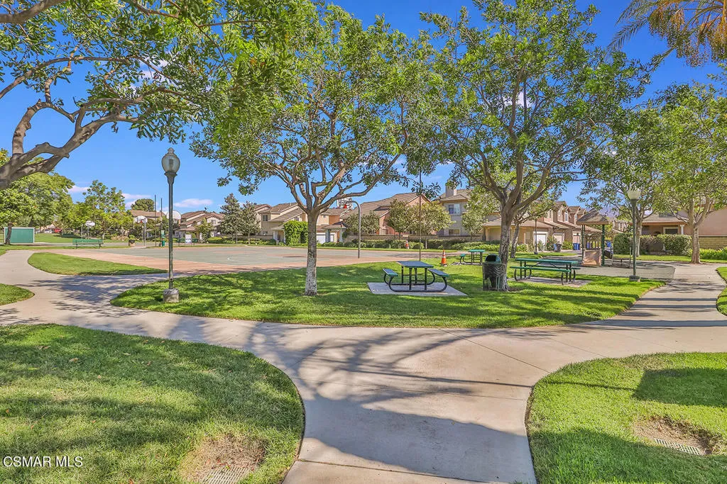 1668 Woodscent Lane, Simi Valley, California 93065 home-pic-41
