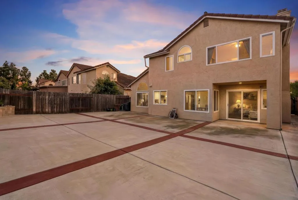 11637 Thomas Hayes Ln, San Diego, California 92126 home-pic-45
