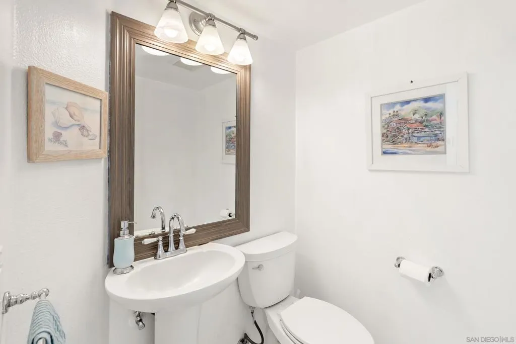 11637 Thomas Hayes Ln, San Diego, California 92126 home-pic-22