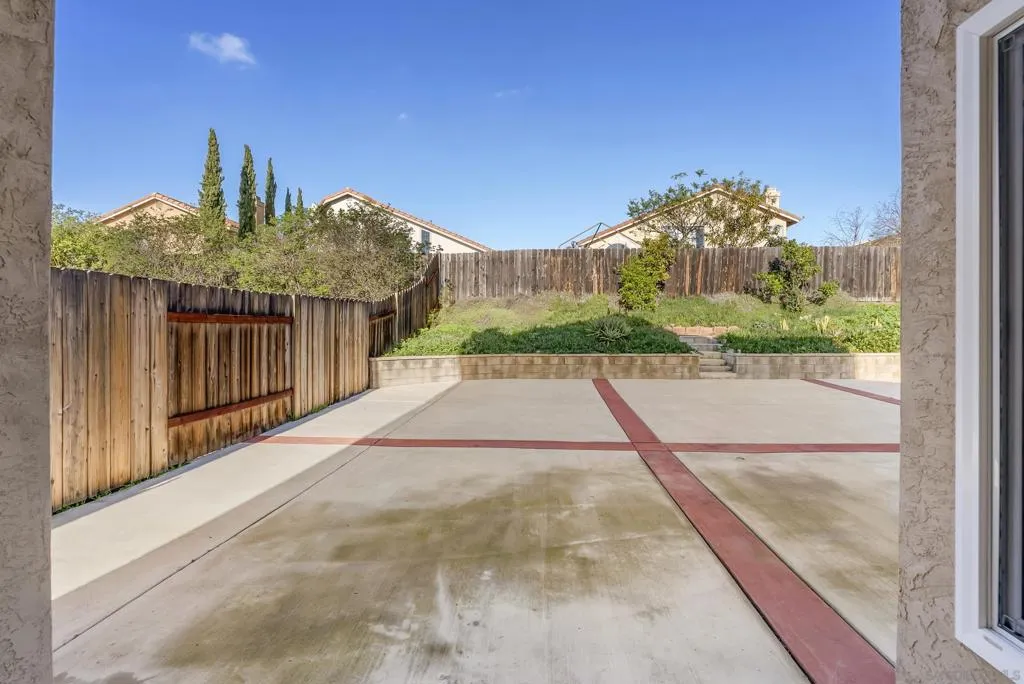 11637 Thomas Hayes Ln, San Diego, California 92126 home-pic-41