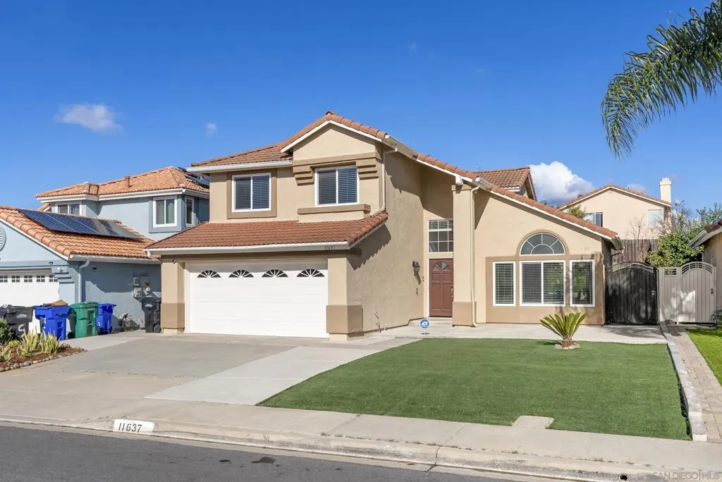 11637 Thomas Hayes Ln, San Diego, California 92126 home-pic-3
