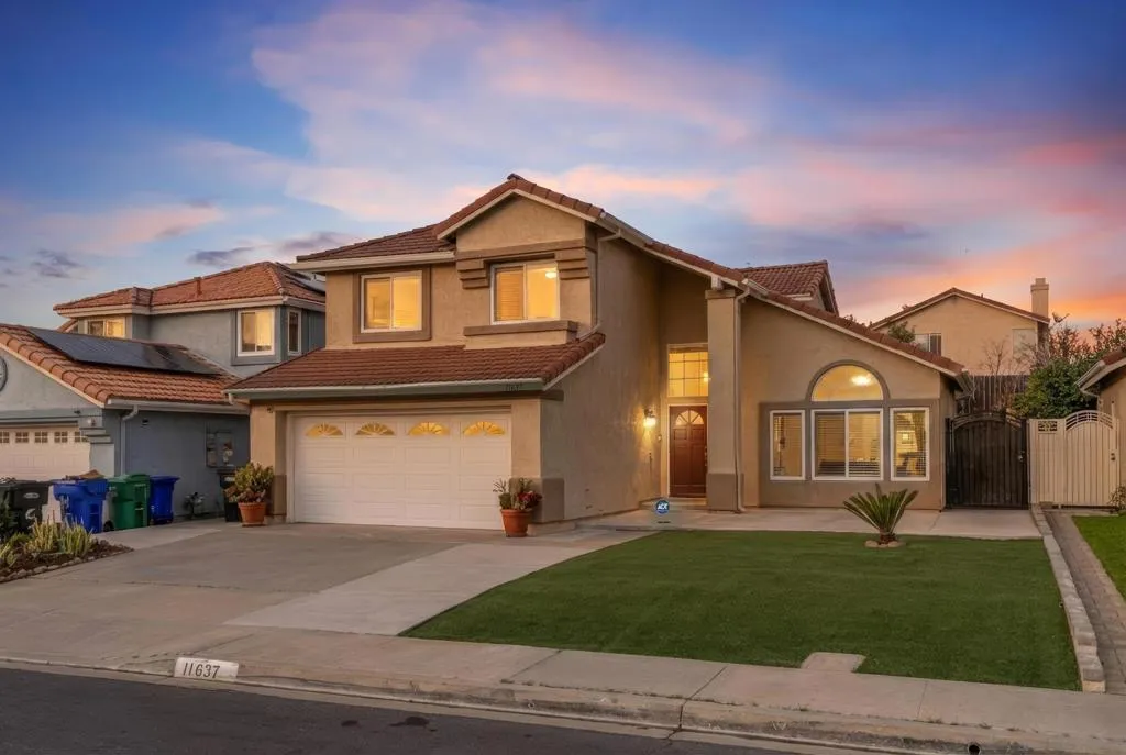 11637 Thomas Hayes Ln, San Diego, California 92126 home-pic-4