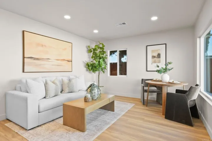 6837 Celia Vista Drive, San Diego, California 92115