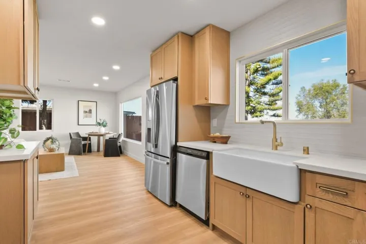 6837 Celia Vista Drive, San Diego, California 92115