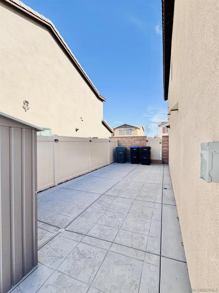 28533 Scorpion Ln, Winchester, California 92596 home-pic-10