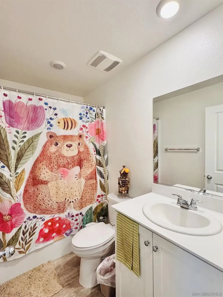 28533 Scorpion Ln, Winchester, California 92596 home-pic-11