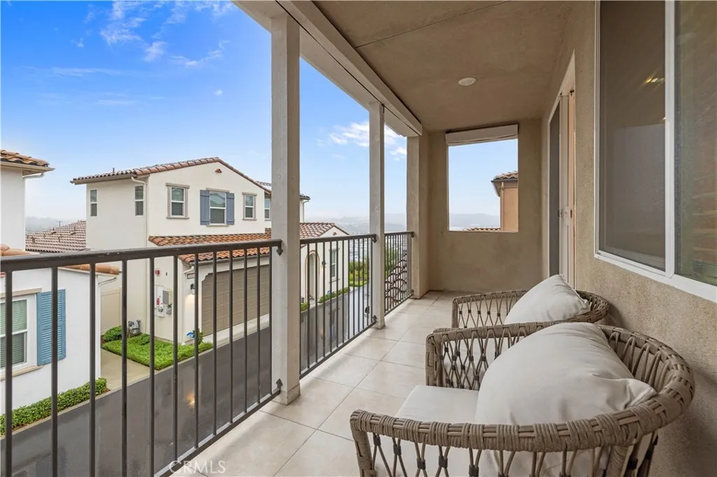 20608 Galloway, Saugus, California 91350 home-pic-26