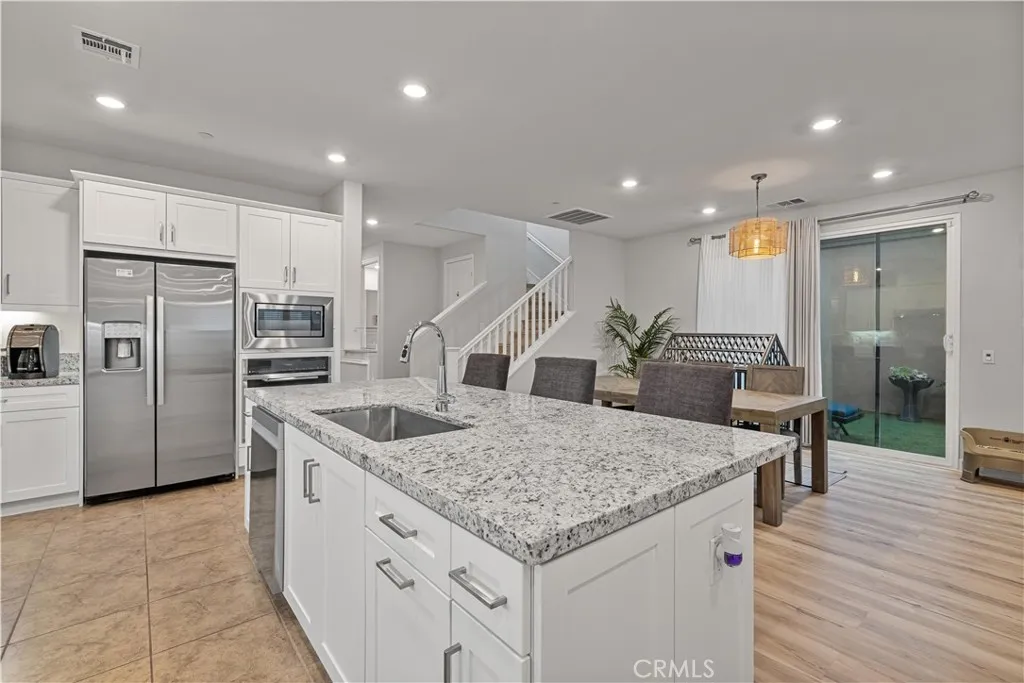 20608 Galloway, Saugus, California 91350 home-pic-10