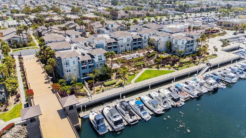 1541 Windshore Dr Oxnard CA-large-001-00
