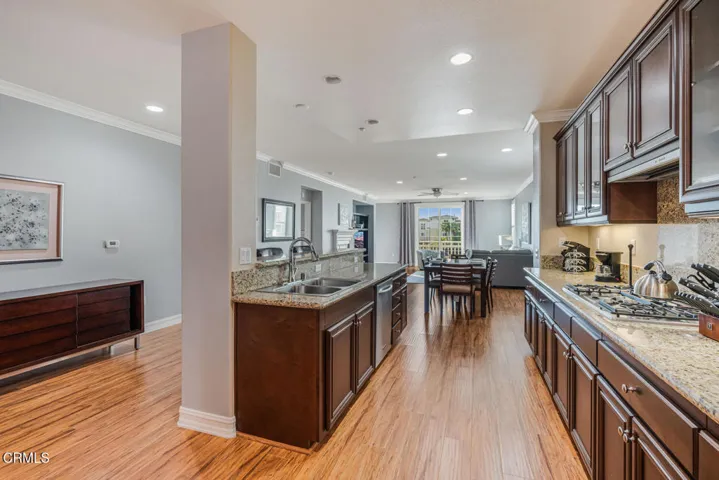 1541 Windshore Dr Oxnard CA-large-030-05