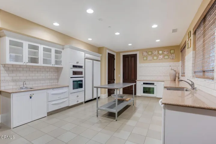 1541 Windshore Dr Oxnard CA-large-037-03