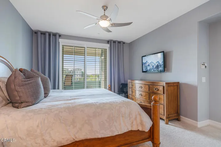 1541 Windshore Dr Oxnard CA-large-037-06