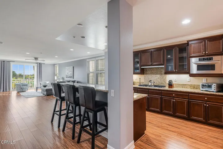 1541 Windshore Dr Oxnard CA-large-025-05