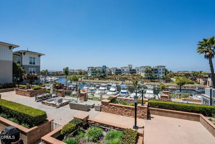 1541 Windshore Dr Oxnard CA-large-017-01