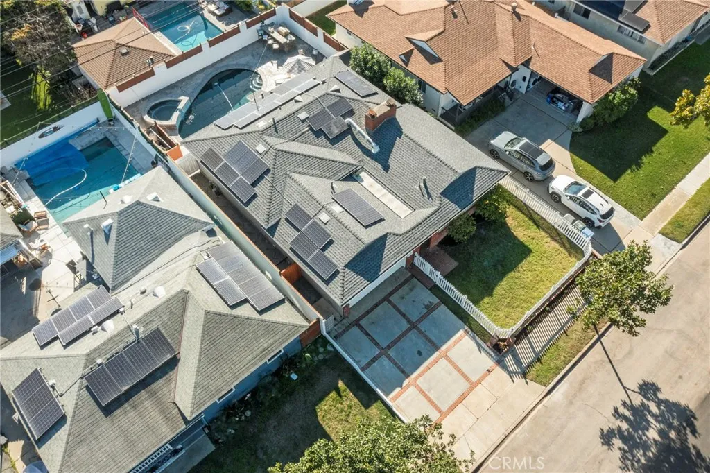 2722 Spreckels Lane, Redondo Beach, California 90278 home-pic-39