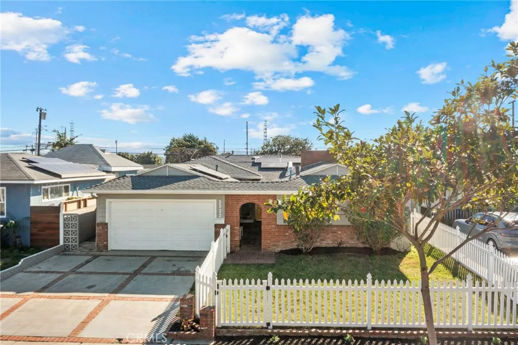 2722 Spreckels Lane, Redondo Beach, California 90278 home-pic-30