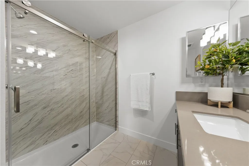 168 S Monterey Street 506, Alhambra, California 91801 home-pic-19