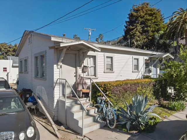 7-web-or-mls-Upmarketmedia_531Ced-019