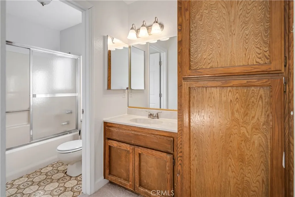 42718 Coolcrest Drive, Lake Hughes, California 93532 home-pic-18