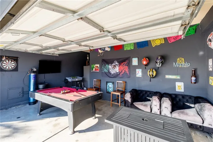 14268 Caballo Court, Victorville, California 92394