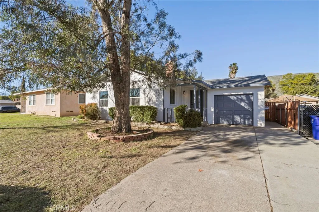 1290 Lomita Road, San Bernardino, California 92405 home-pic-4