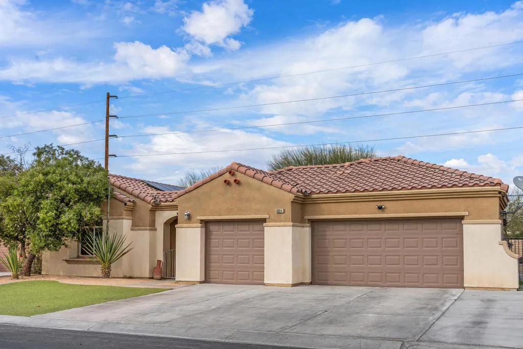 83814 Wolf Creek Road, Indio, California 92203 home-pic-4