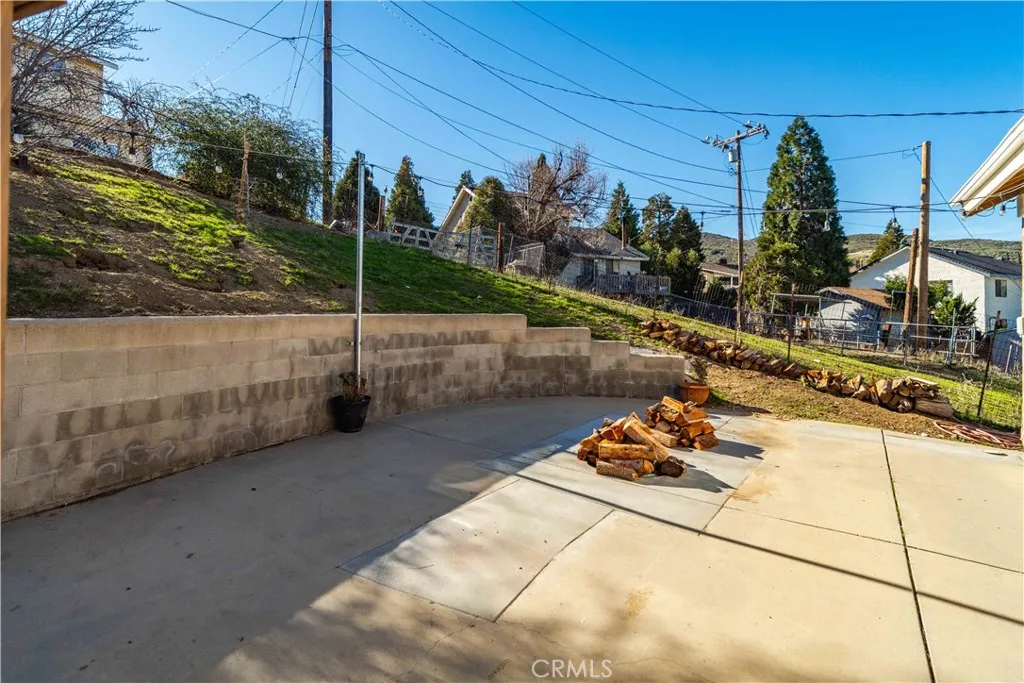 15152 Ojibwa Place, Lake Hughes, California 93532 home-pic-24