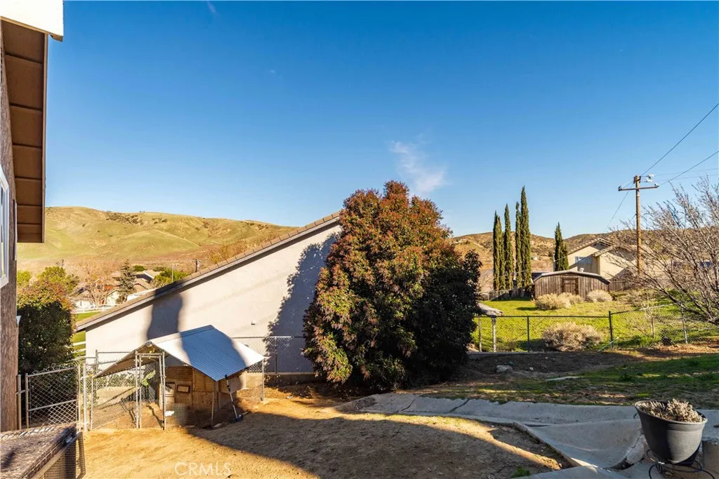 15152 Ojibwa Place, Lake Hughes, California 93532 home-pic-26