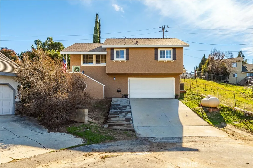 15152 Ojibwa Place, Lake Hughes, California 93532 home-pic-2