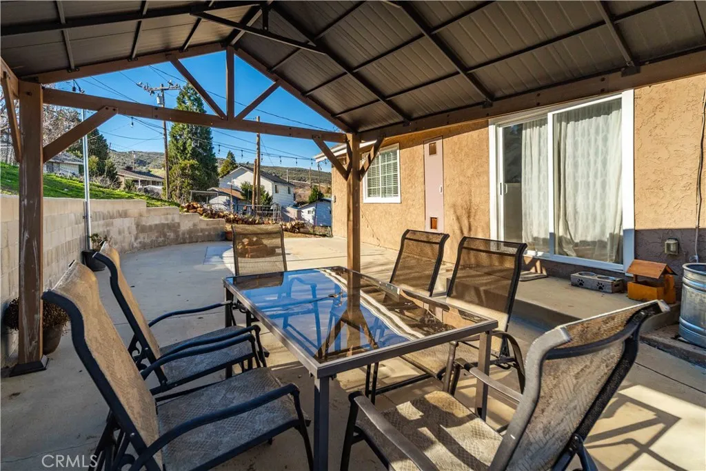 15152 Ojibwa Place, Lake Hughes, California 93532 home-pic-23