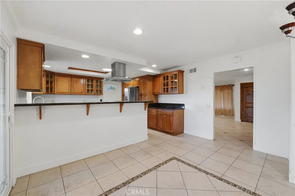 937 N Greenpark, Covina, California 91724 home-pic-27