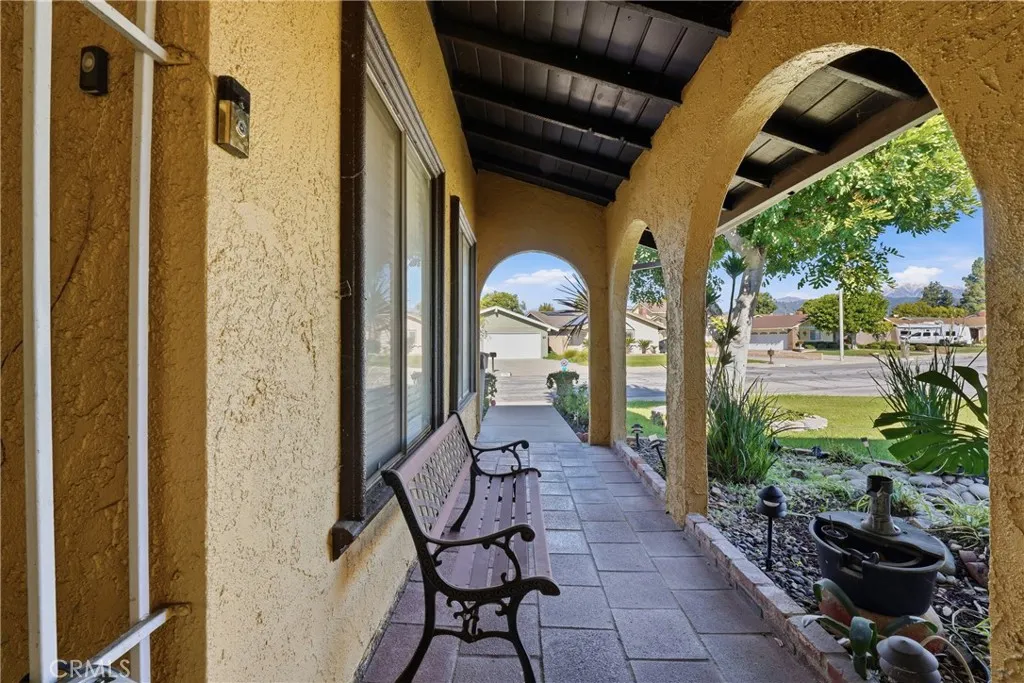 937 N Greenpark, Covina, California 91724 home-pic-8