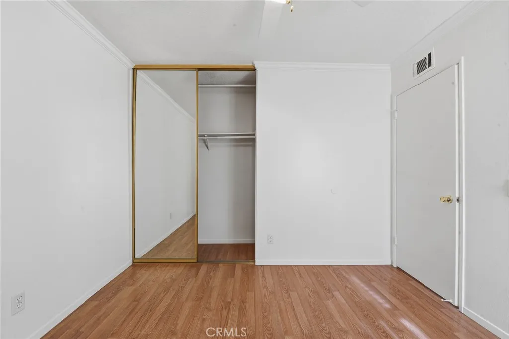 937 N Greenpark, Covina, California 91724 home-pic-46