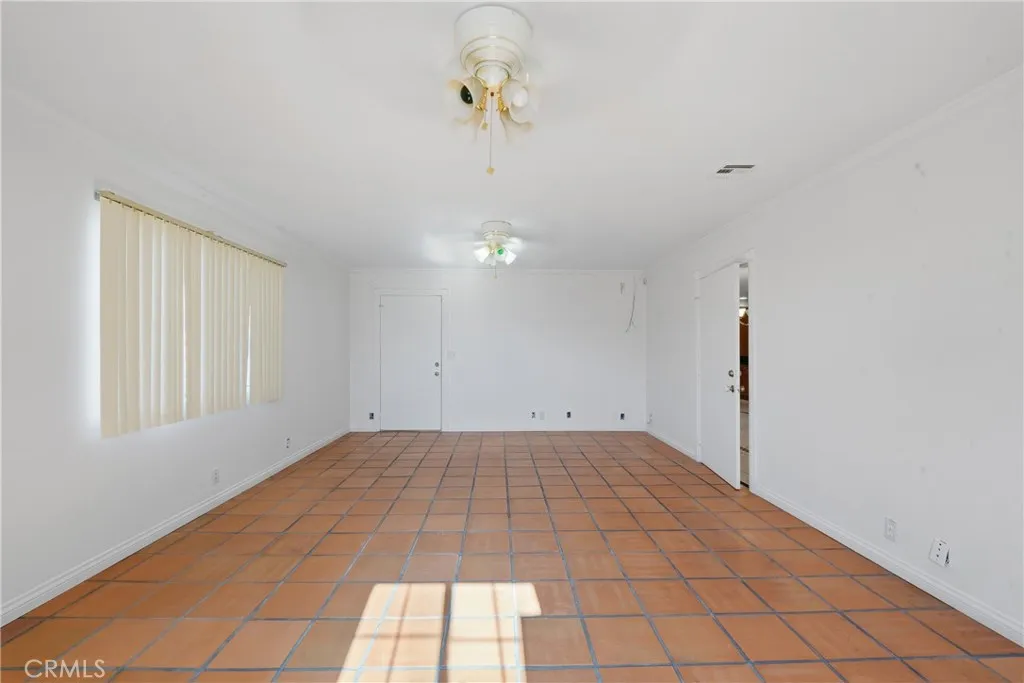 937 N Greenpark, Covina, California 91724 home-pic-32