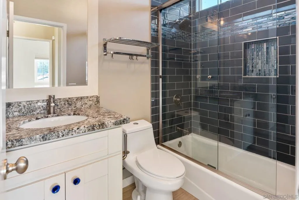 14274 Woodcreek Rd, Poway, California 92064 home-pic-30