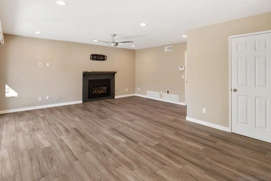 14274 Woodcreek Rd, Poway, California 92064 home-pic-18