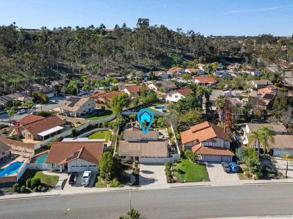 14274 Woodcreek Rd, Poway, California 92064 home-pic-1