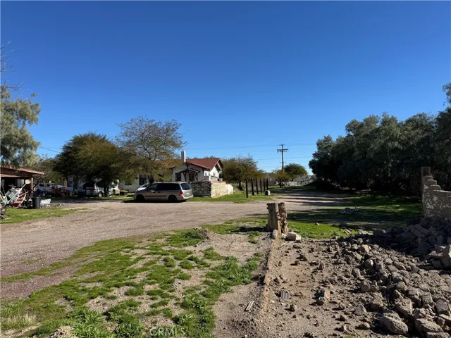 Rear of South Driveway
