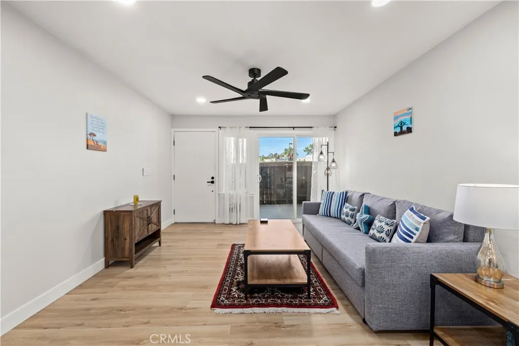 Entry/Family Room