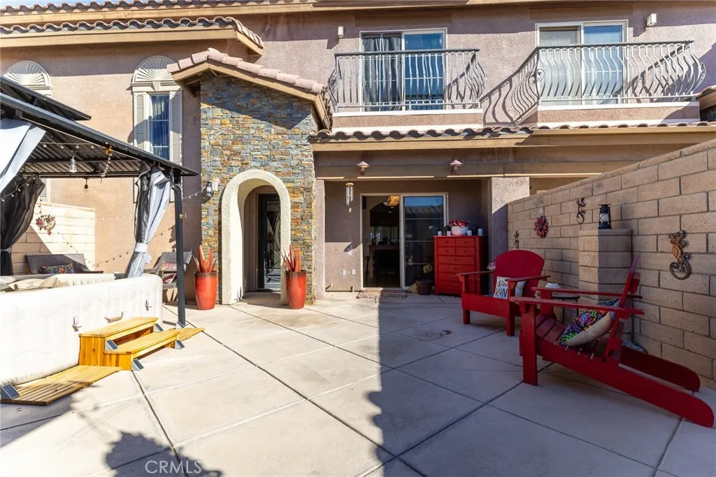 14176 Kiowa, Apple Valley, California 92307 home-pic-10