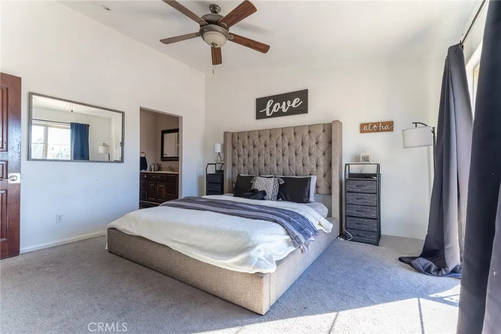 14176 Kiowa, Apple Valley, California 92307 home-pic-37