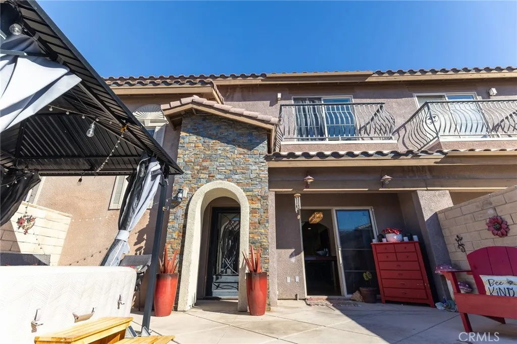 14176 Kiowa, Apple Valley, California 92307 home-pic-11