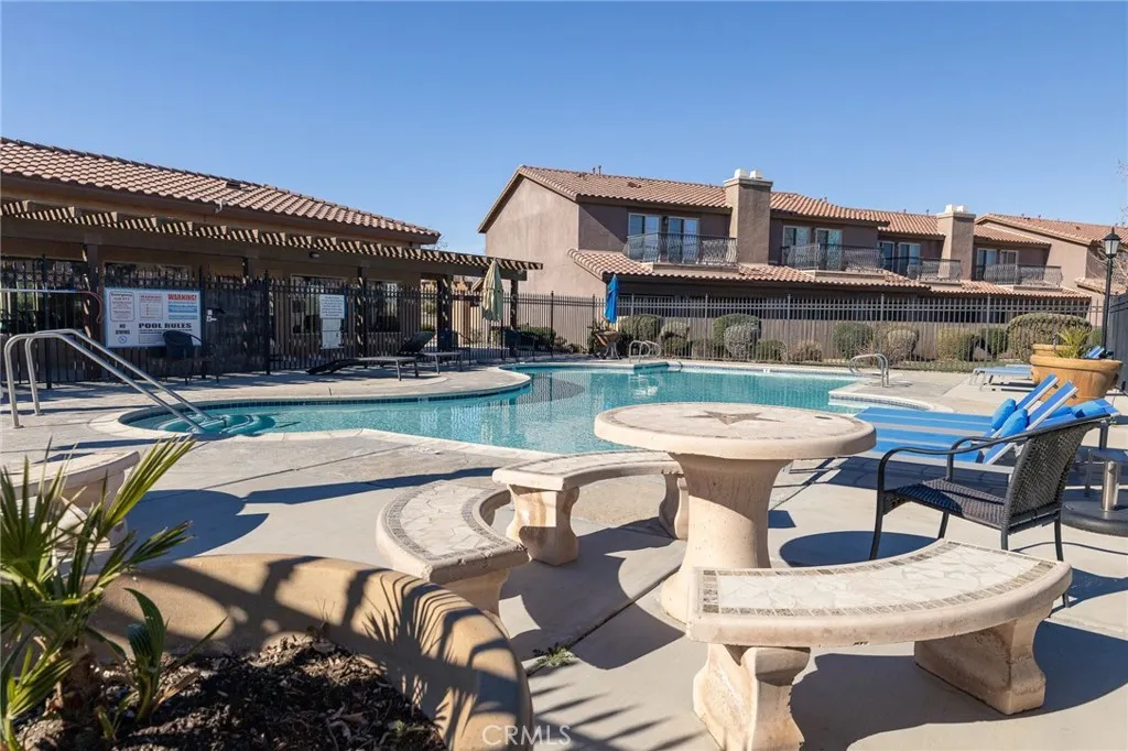 14176 Kiowa, Apple Valley, California 92307 home-pic-49