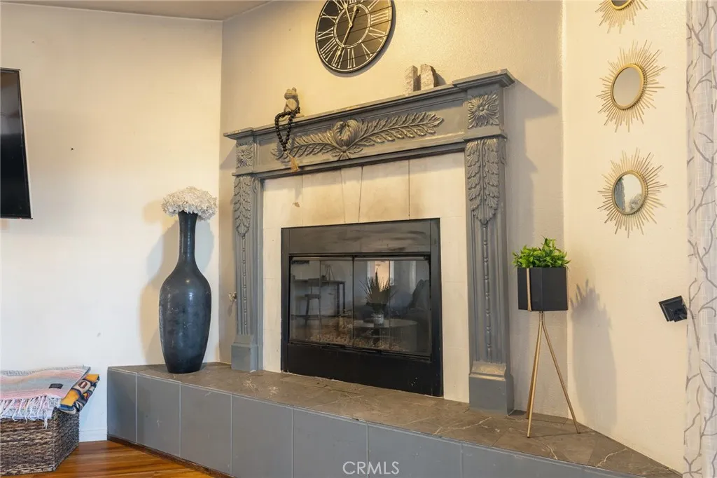 14176 Kiowa, Apple Valley, California 92307 home-pic-20