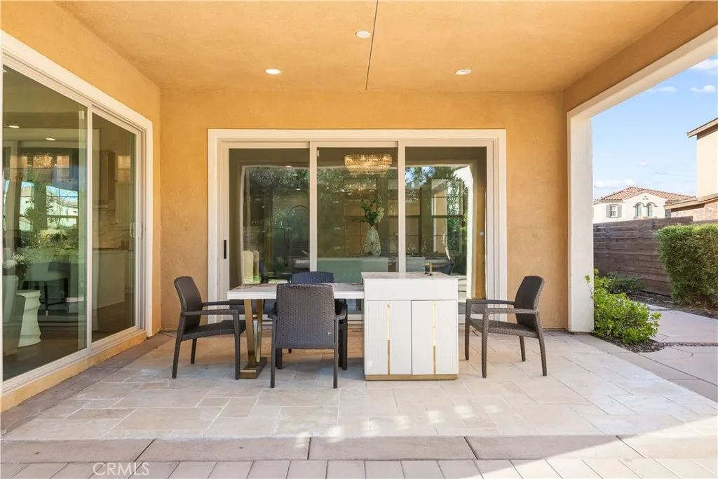 6005 Amora Drive, Chino Hills, California 91709 home-pic-21