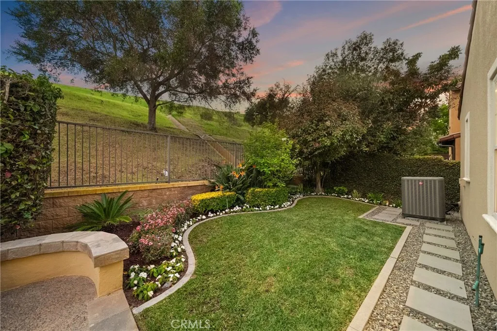 30 Shade Tree, Irvine, California 92603 home-pic-53