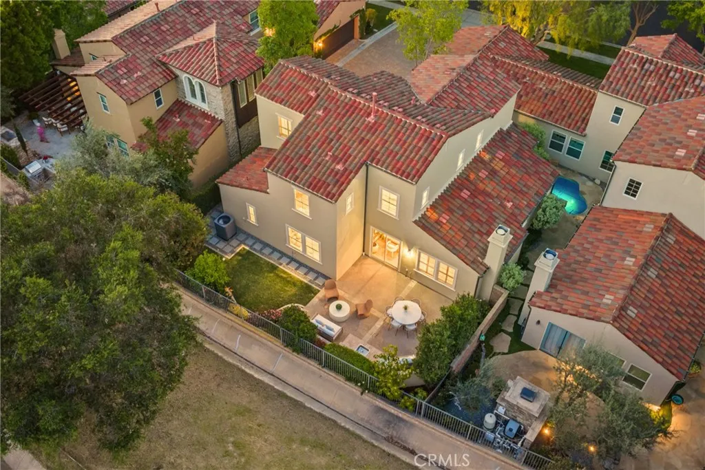 30 Shade Tree, Irvine, California 92603 home-pic-4